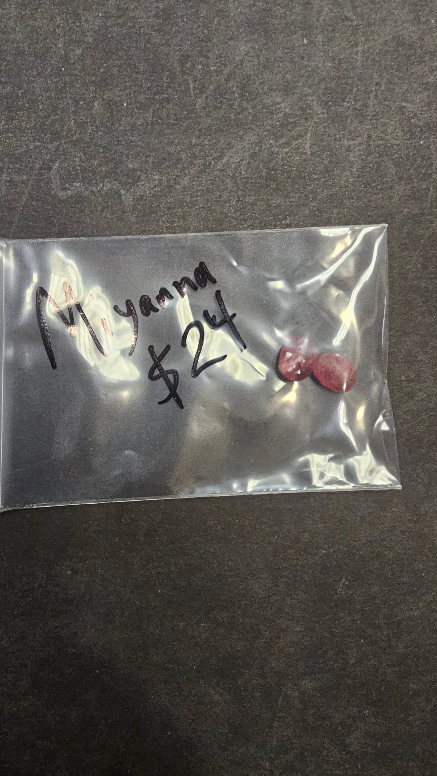 Miyanna 6/2 $24