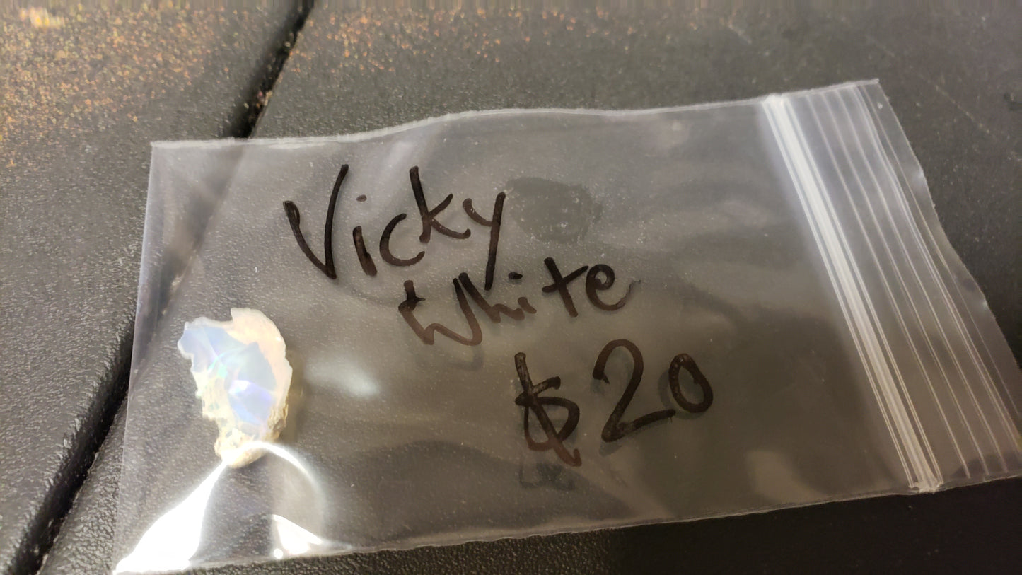 Vicky 6/2 $20