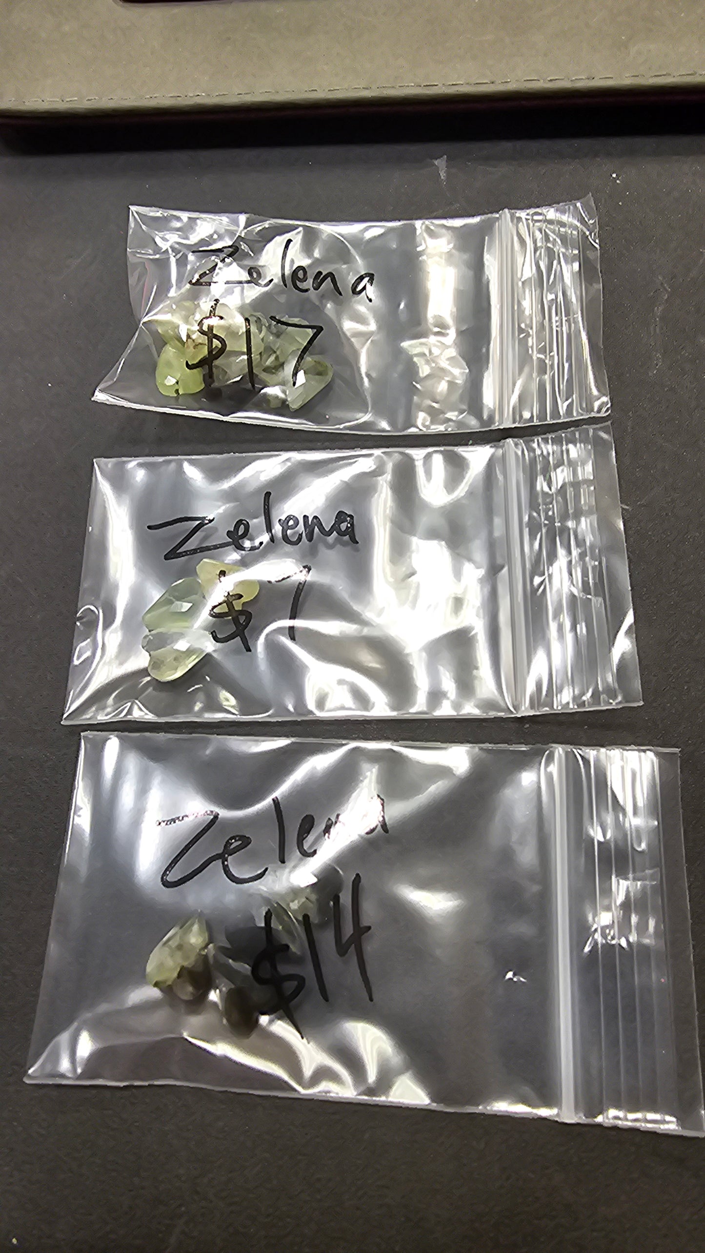 Zelena 8/17 $24+38 $62