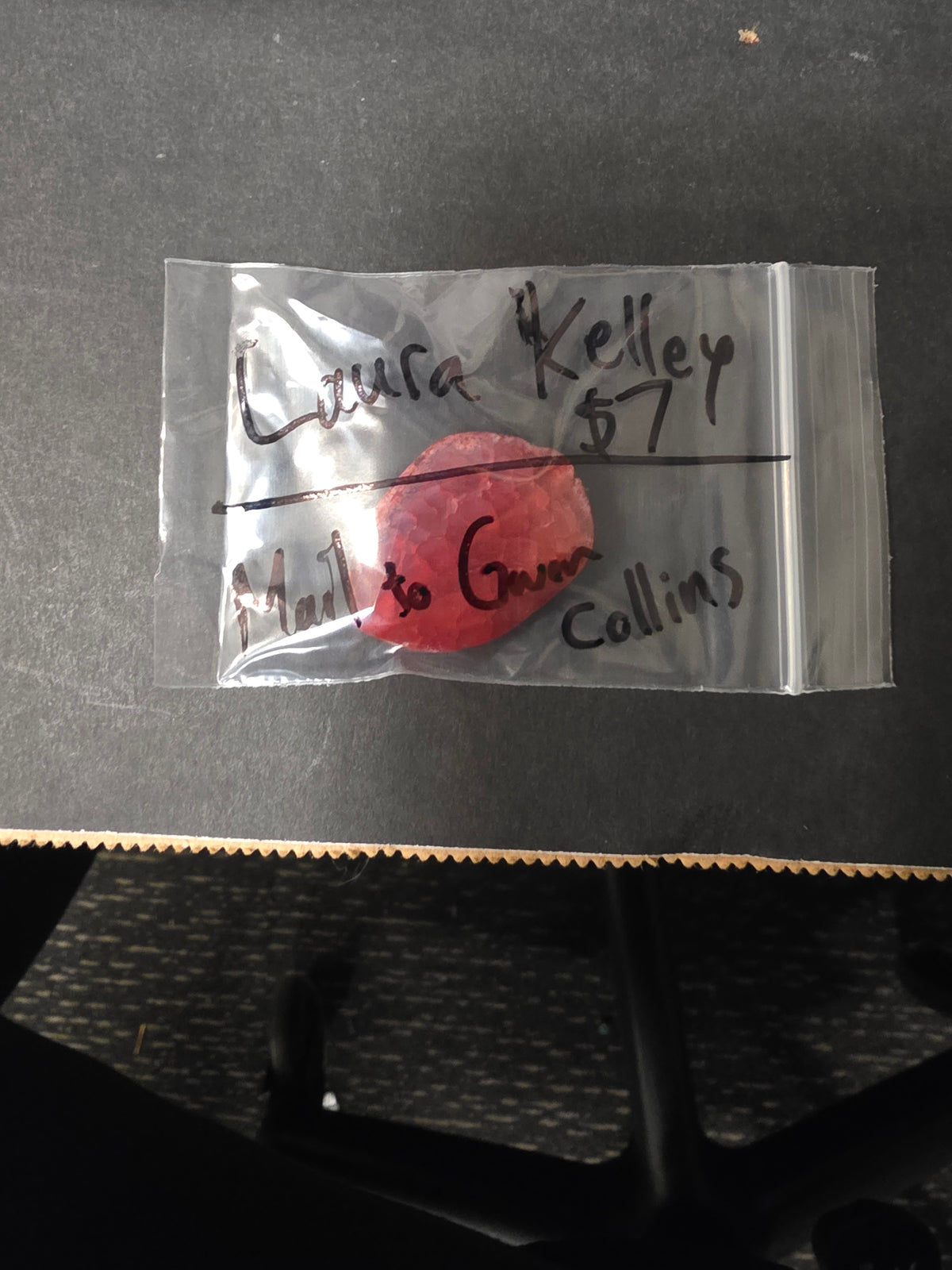 LauraKelly 10/5 $7