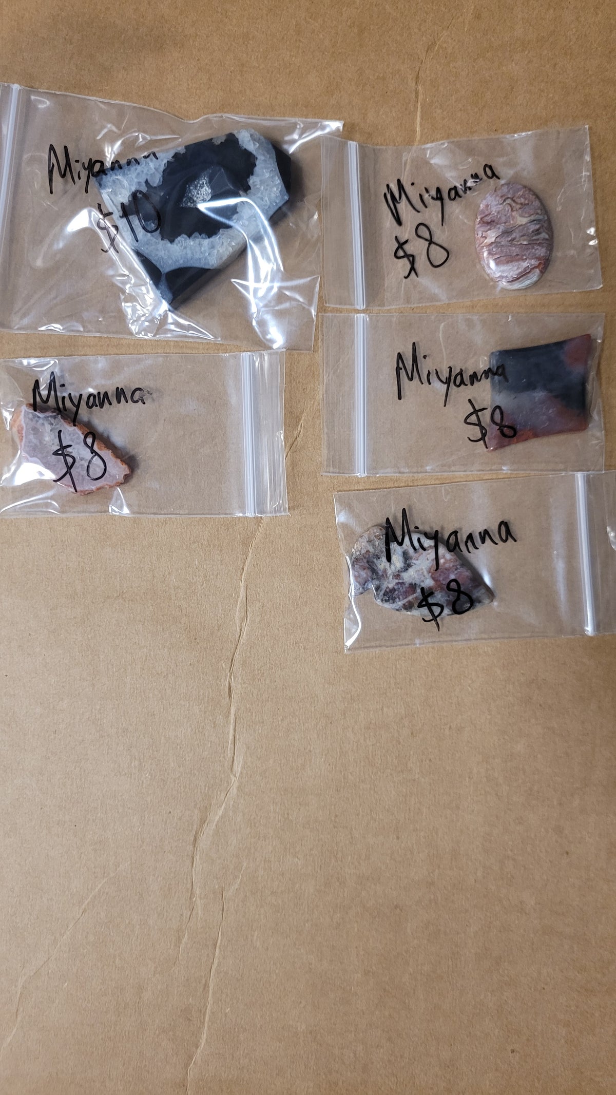Miyanna 10/4 $42