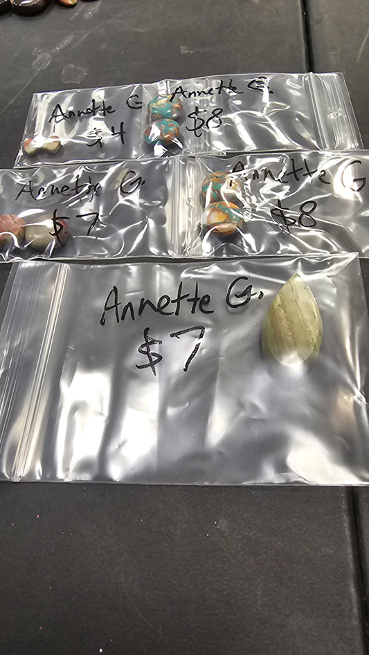 Annette 6/8 $34