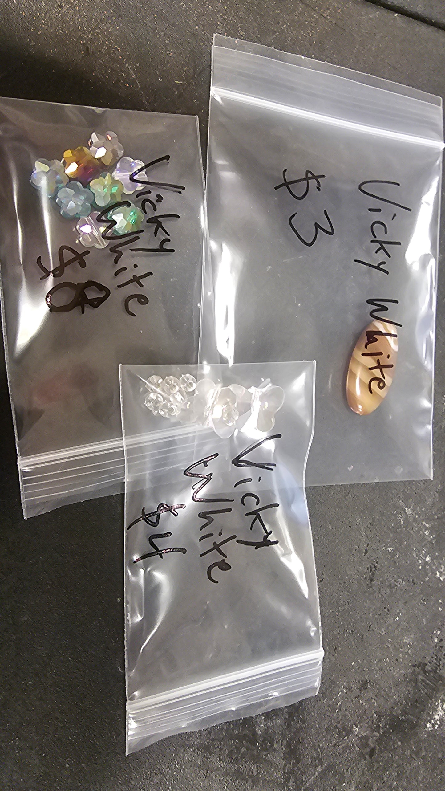 Vicky White 12/31 $15