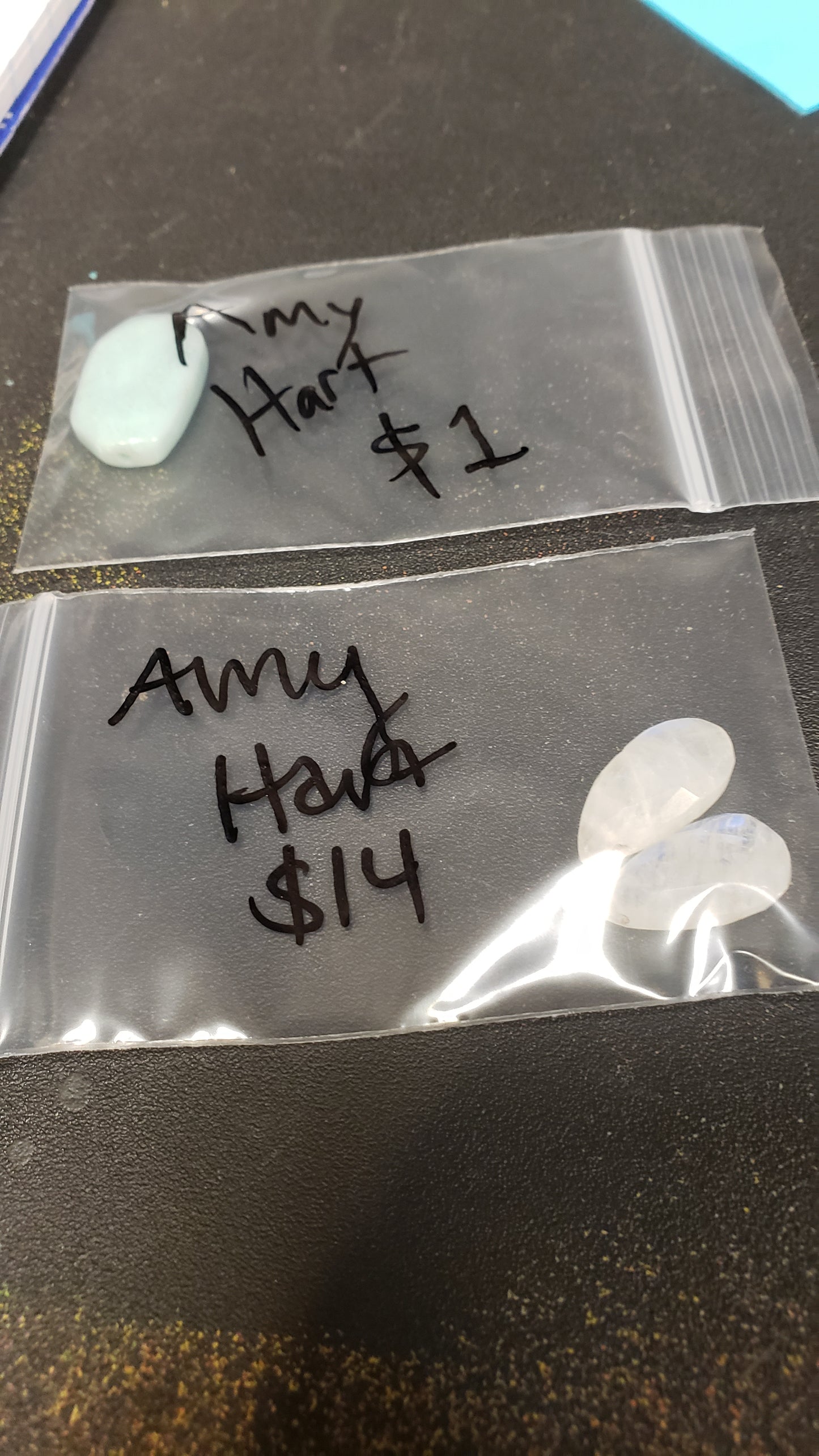Amy Hart 5/7 $15