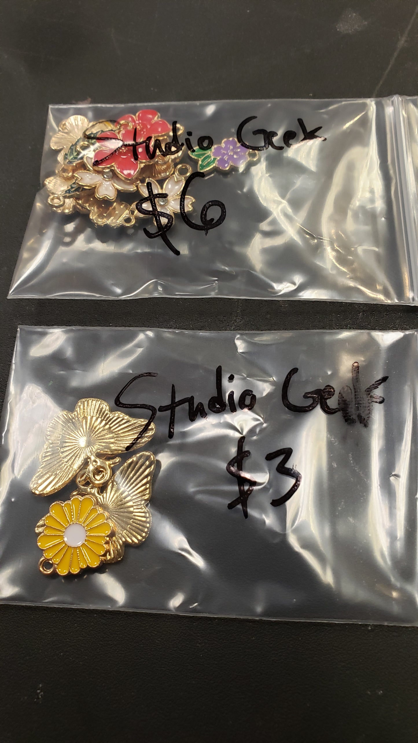 Studio 6/23 $32