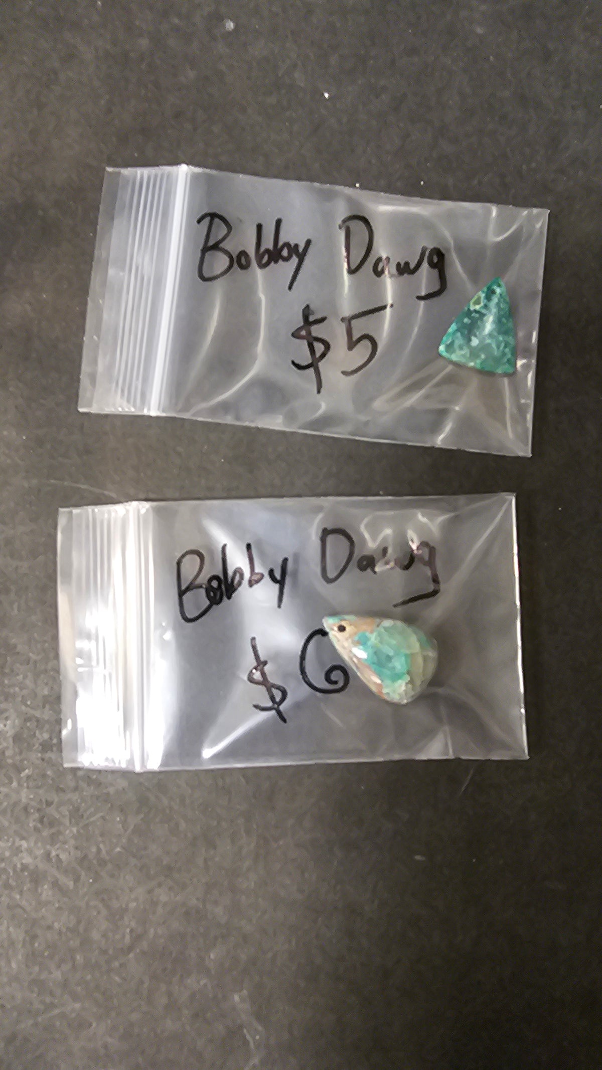 Bobby Dawg 10/14 $11