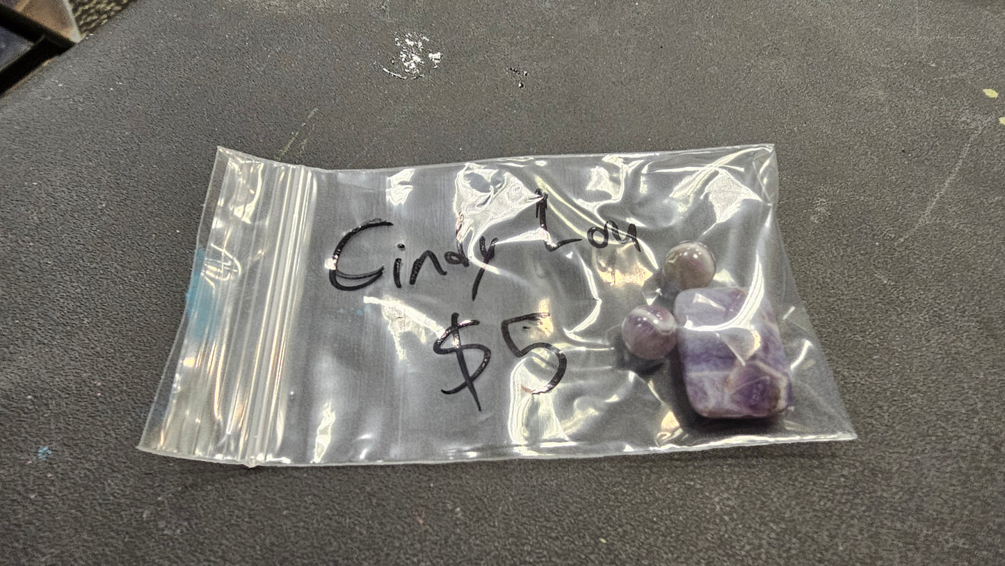 Cindy Lou 9/3 (2) $6
