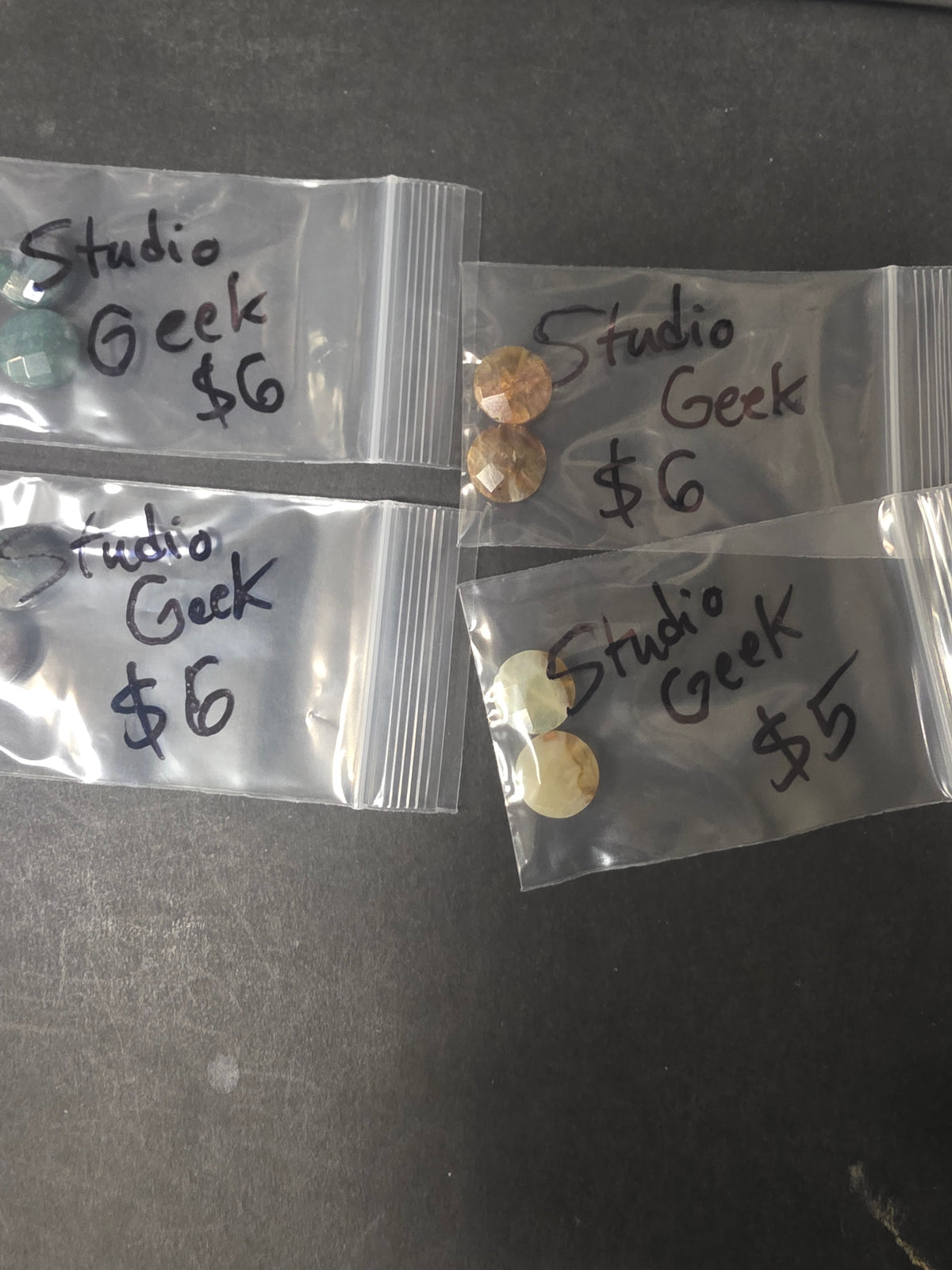 Studio 10/6 $23