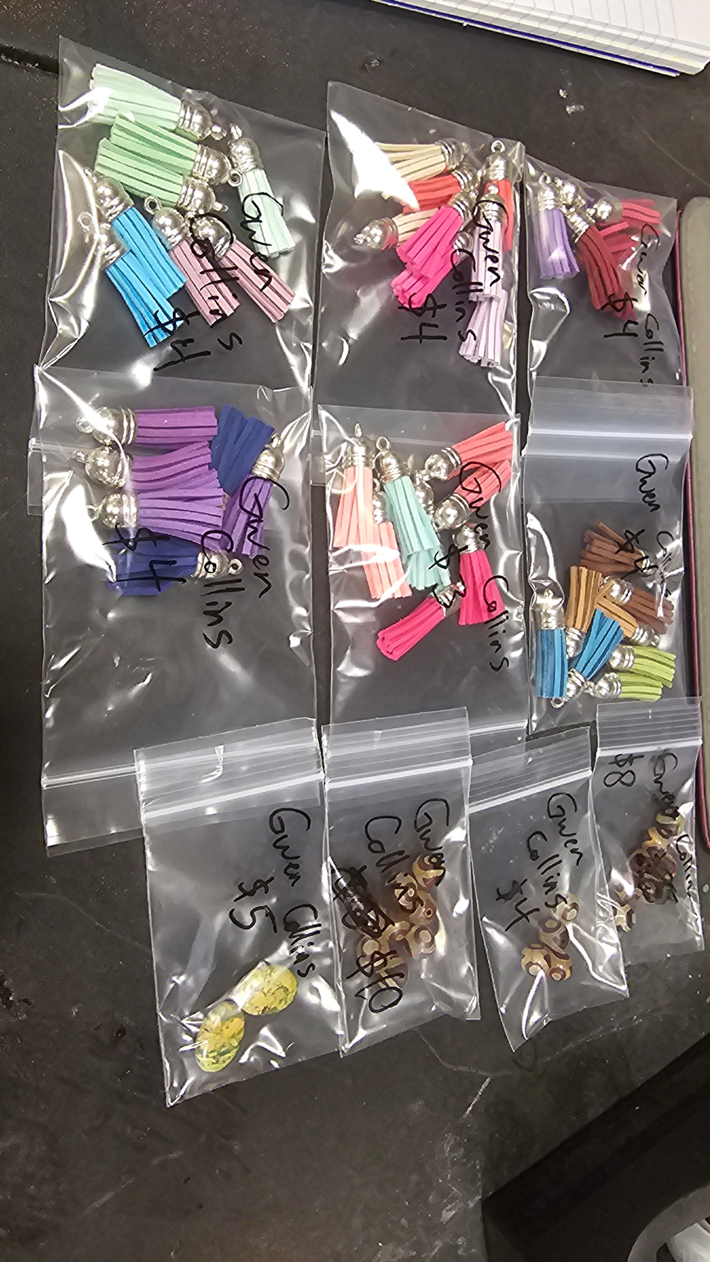 Gwen 5/4 1)$50 2)$28 3)$25 $5